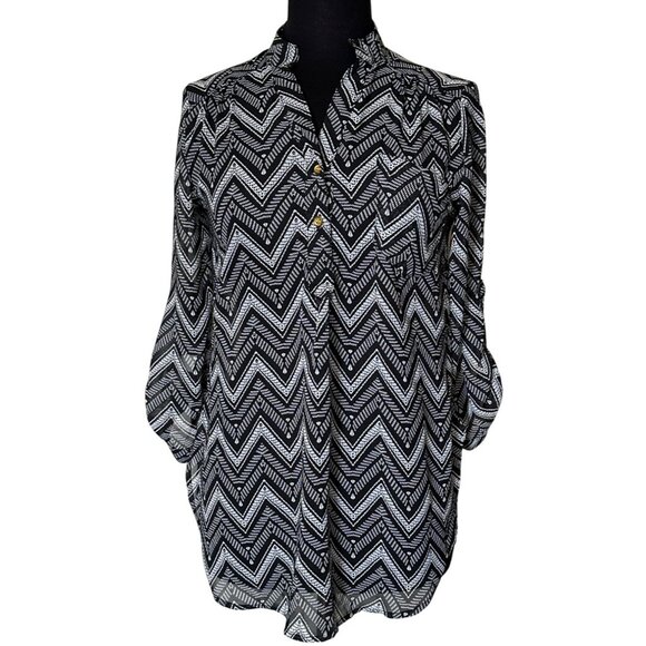 Justify Brand 3/4 Sleeve Sheer Blouse Chevron Pattern Polyester Junior's Size S - Picture 1 of 15